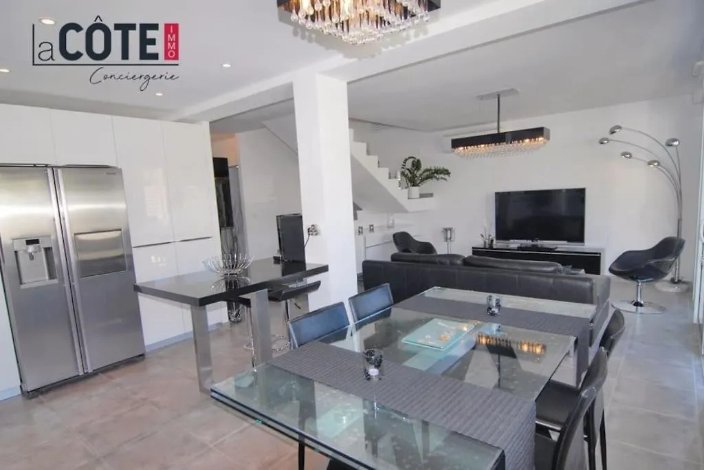 Carro Apartment Martigues France