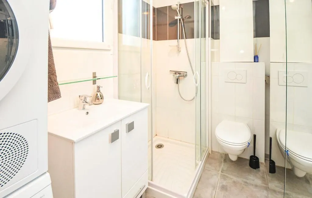 Carro Apartment Martigues