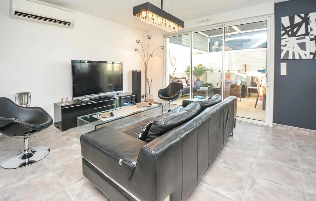 Carro Apartment Martigues